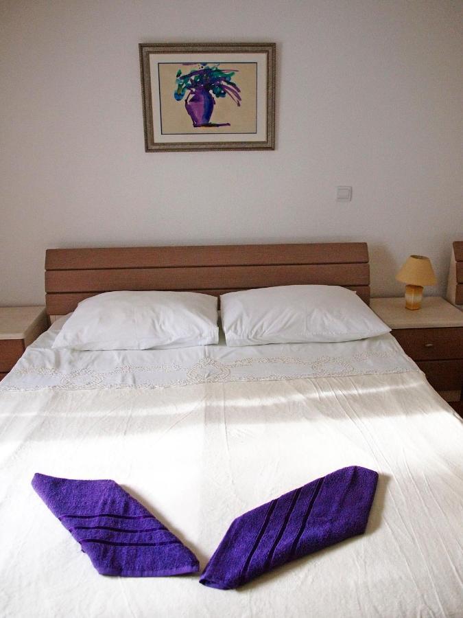 Guesthouse Marinovic Makarska Esterno foto